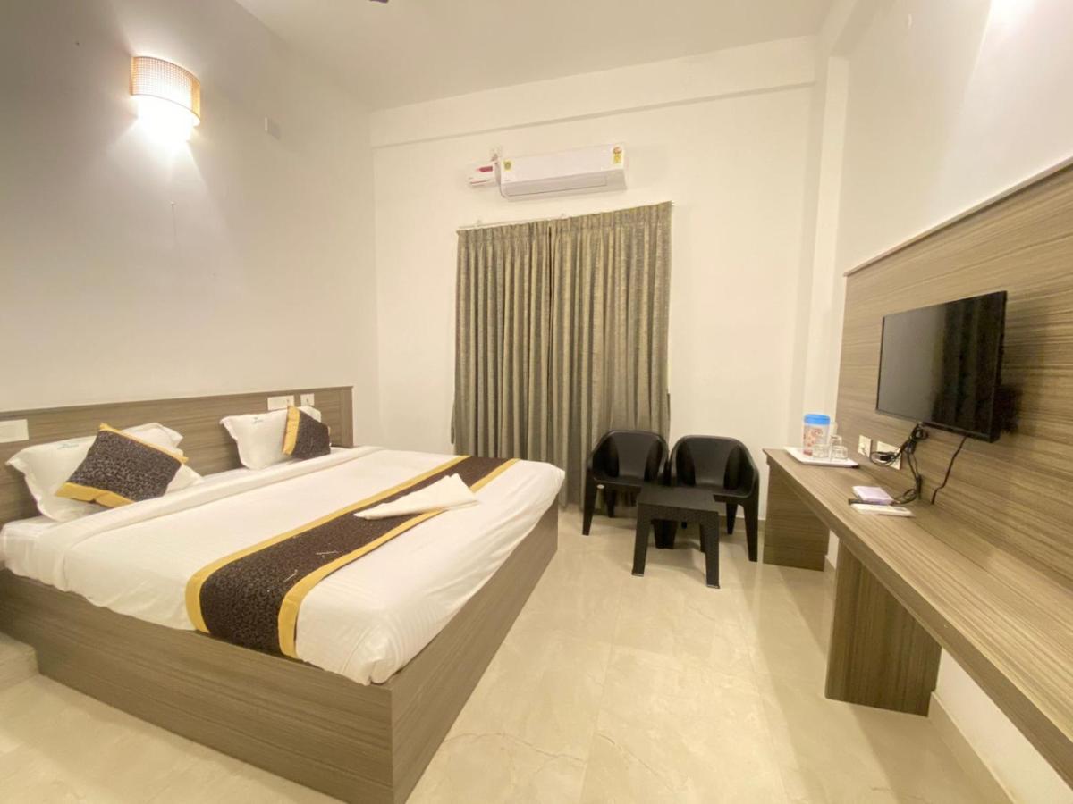 Le Poshe Beachview - Tie Hotels & Resorts Pondicherry Dış mekan fotoğraf