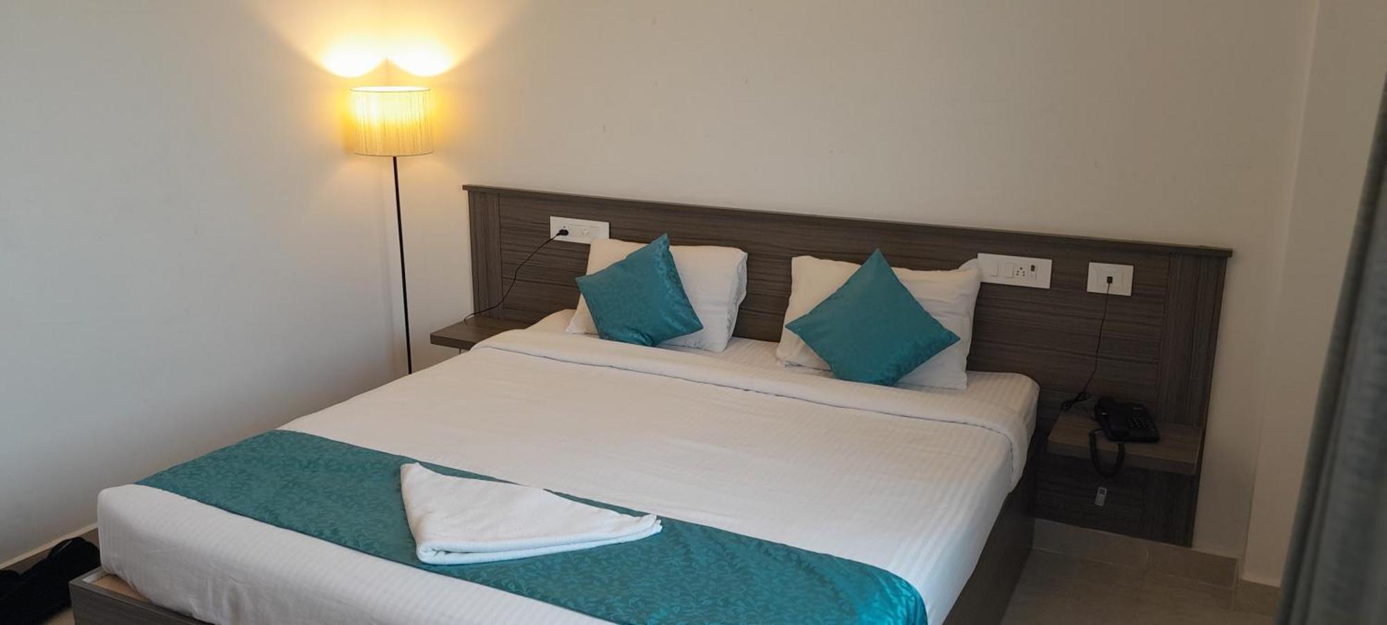 Le Poshe Beachview - Tie Hotels & Resorts Pondicherry Oda fotoğraf